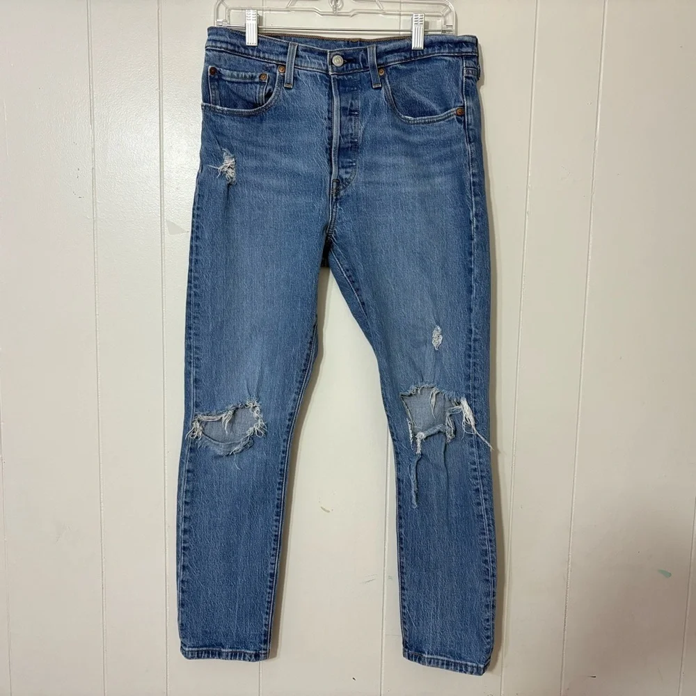 Levi’s 501 Original High Rise Straight Leg Distressed Jeans Women’s Size 30